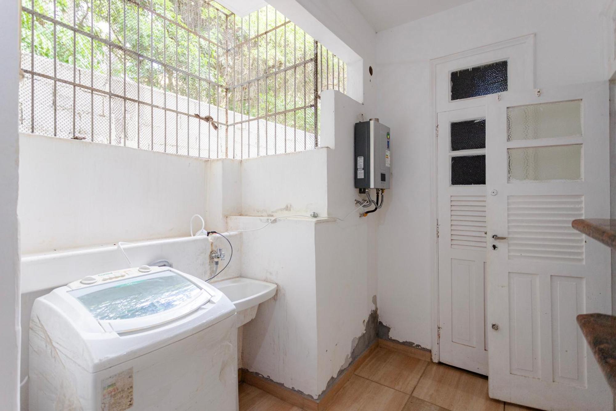 Suh Leme 01 Spacious